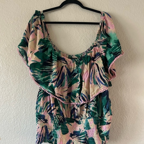 Torrid 5X Floral Off-Shoulder Top - Green and Pink Tropical Coastal Vacation - Picture 5 of 15